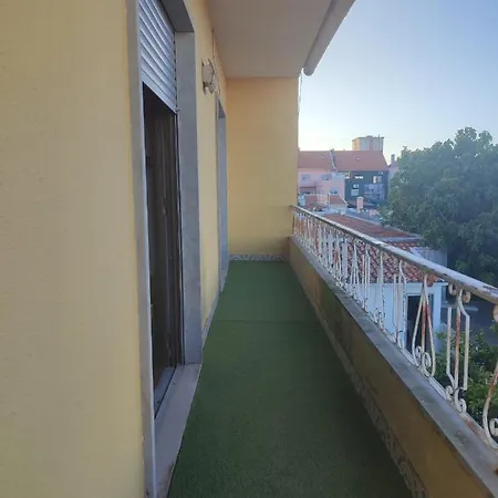 Apartament Lisbon Pope Travel Algueirão